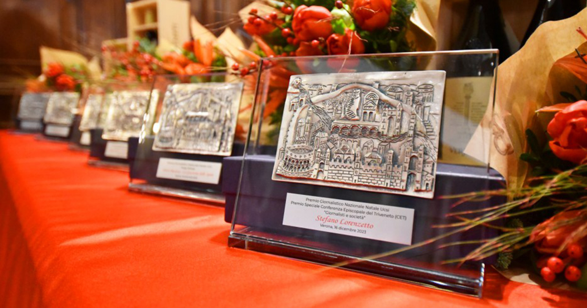 Premio Ucsi 2025 con riferimento alla cerimonia delle giornaliste premiate e al tema femminile dell&rsquo;edizione.